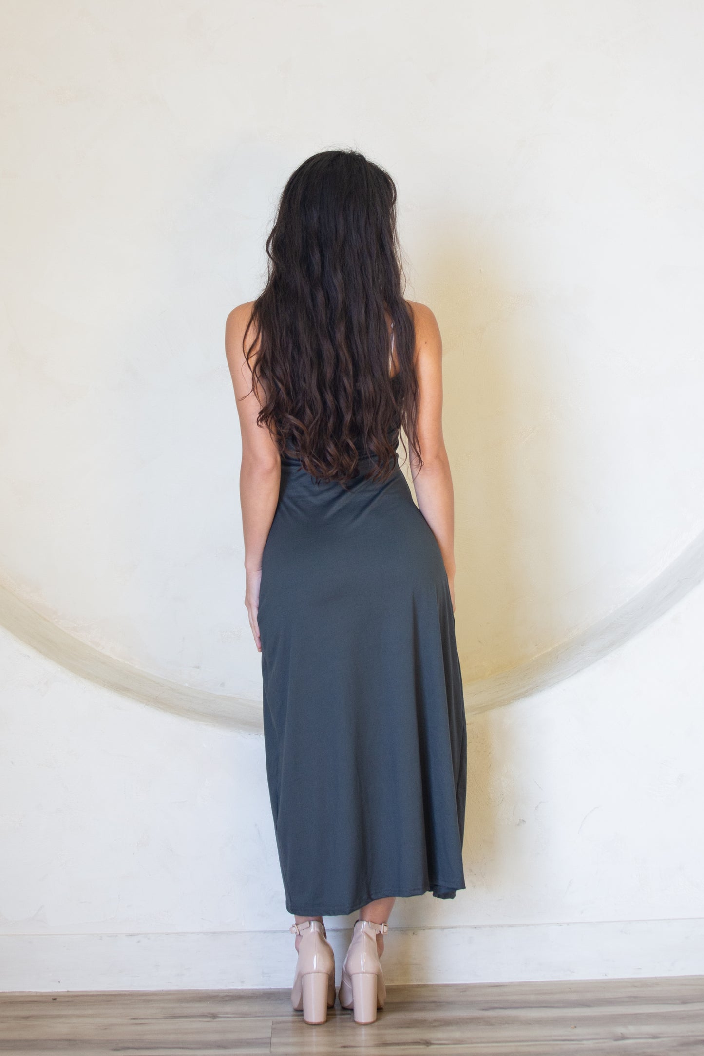 Backless long gray dress