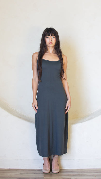 Backless long gray dress